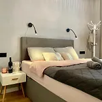 Premium Place Podchorążych